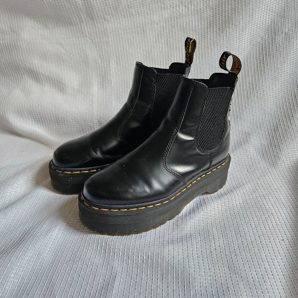 Doc Martin 2976 Smooth Leather Platform Chelsea Boots